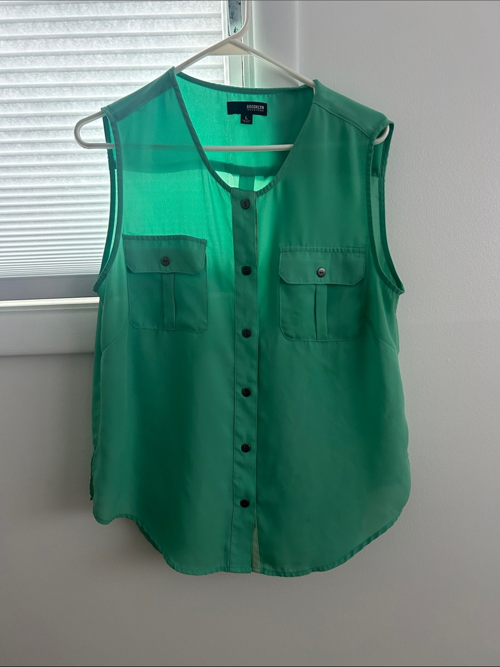 Brooklyn Industries Green Sleeveless Button-Front Utility Shell